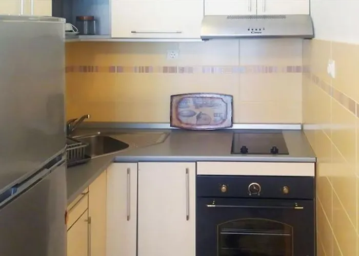 Pazova 索科矿泉村